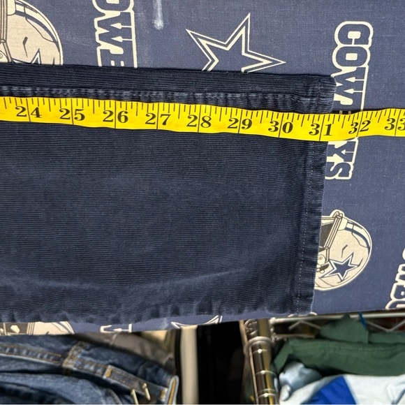 Banana Republic Men’s Slim Fit Corduroy Jeans - Picture 6 of 8